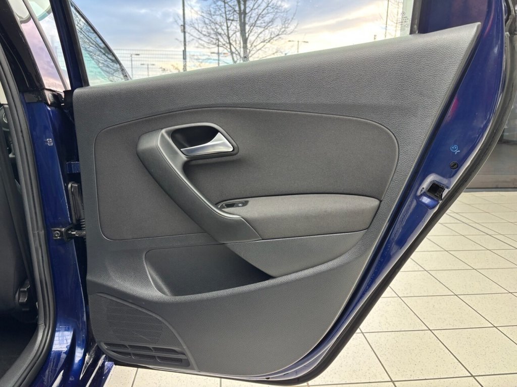 Used Volkswagen Polo 2011 for sale - 76841446: Photo 34