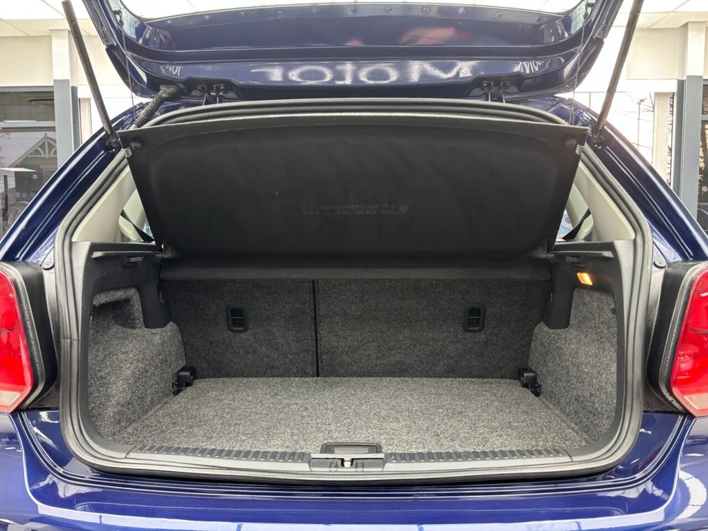 Used Volkswagen Polo 2011 for sale - 76841446: Photo 37