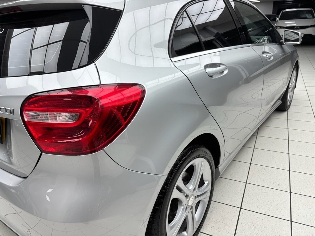 Used Mercedes-Benz A-Class 2015 for sale - 77408563: Photo 17