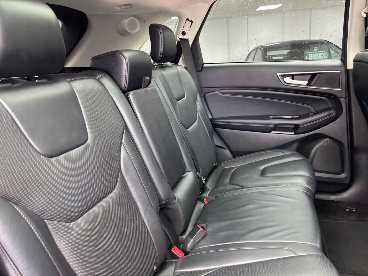 Used Ford Edge 2017 for sale - 76612819: Photo 45