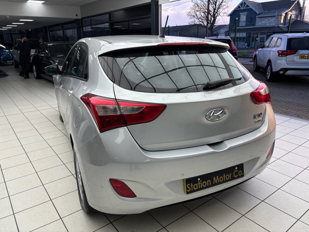 Used Hyundai i30 2013 for sale - 77161740: Photo 10