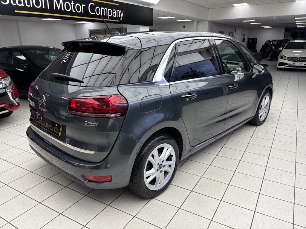 Used Citroen C4 Picasso 2017 for sale - 76820892: Photo 12