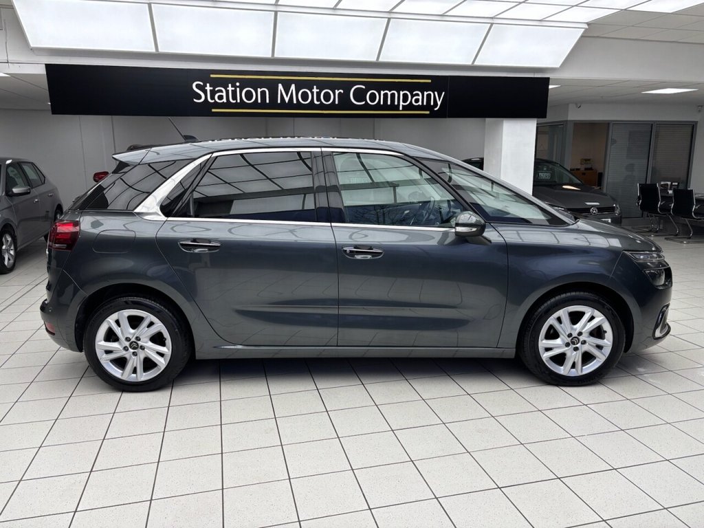 Used Citroen C4 Picasso 2017 for sale - 76820892: Photo 13