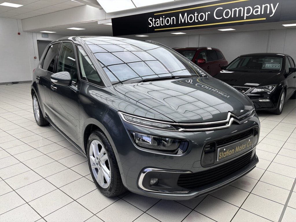 Used Citroen C4 Picasso 2017 for sale - 76820892: Photo 2