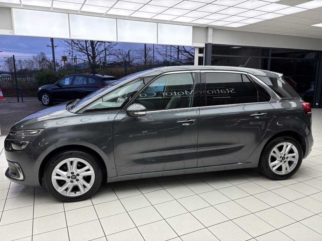 Used Citroen C4 Picasso 2017 for sale - 76820892: Photo 7