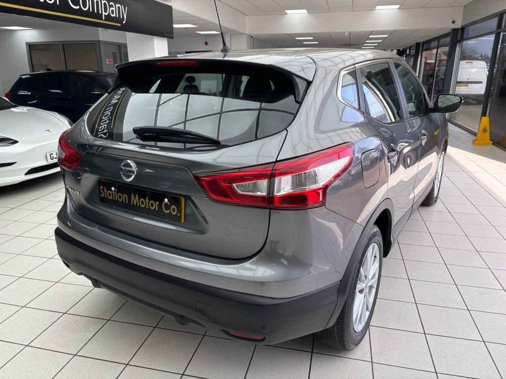 Used Nissan Qashqai 2015 for sale - 77967516: Photo 11