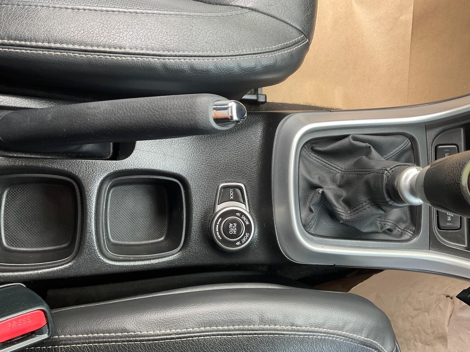 Used Suzuki SX4 S-Cross 2014 for sale - 76887475: Photo 17