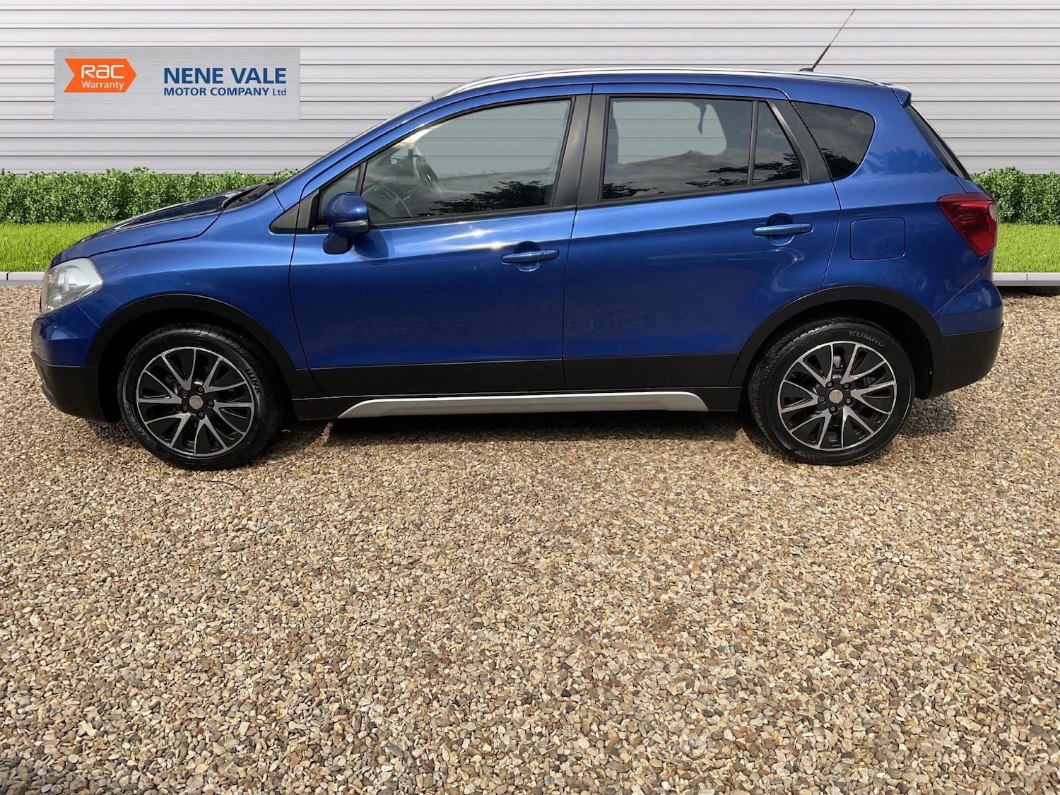 Used Suzuki SX4 S-Cross 2014 for sale - 76887475: Photo 4