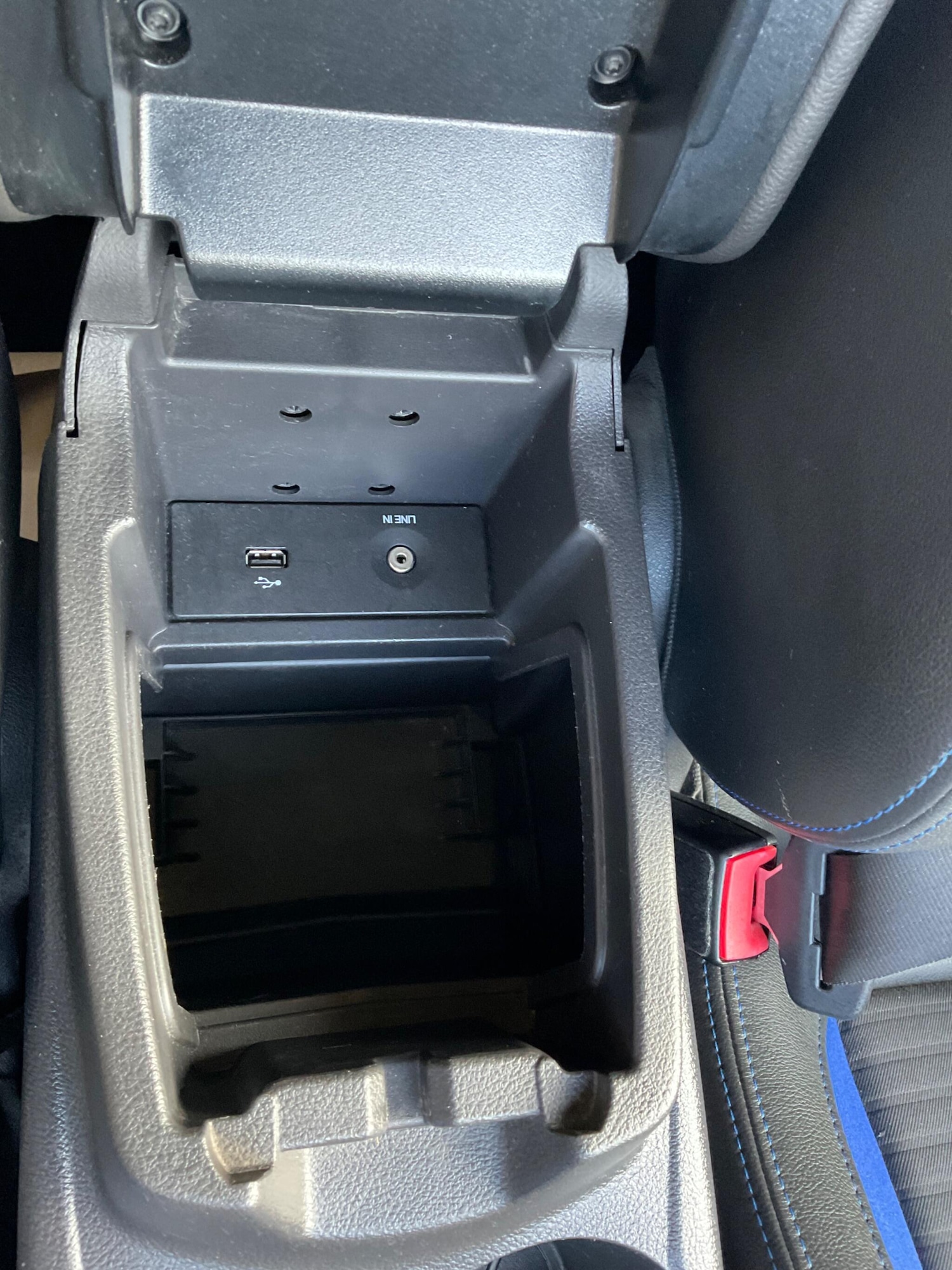 Used Ford Focus for sale - 77883255: Photo 28