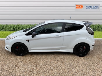 Used Ford Fiesta 2014 for sale - 78740770: Photo