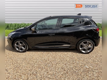 Used Renault Clio 2018 for sale - 76994150: Photo