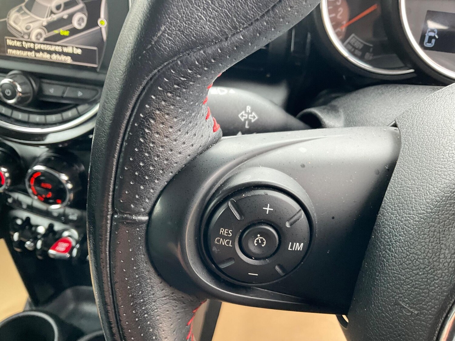 Used MINI Hatch 2015 for sale - 77524544: Photo 15