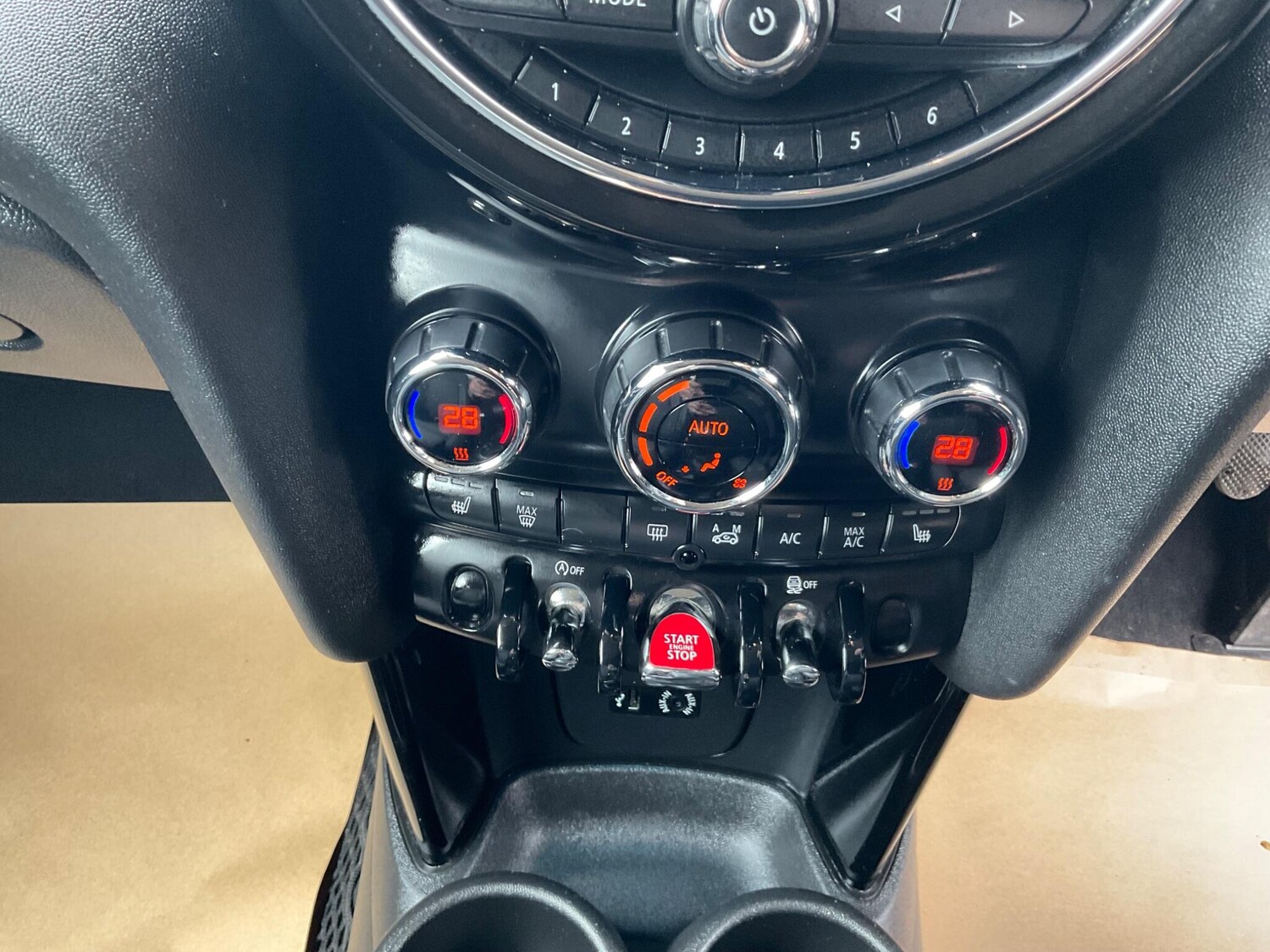 Used MINI Hatch 2015 for sale - 77524544: Photo 19