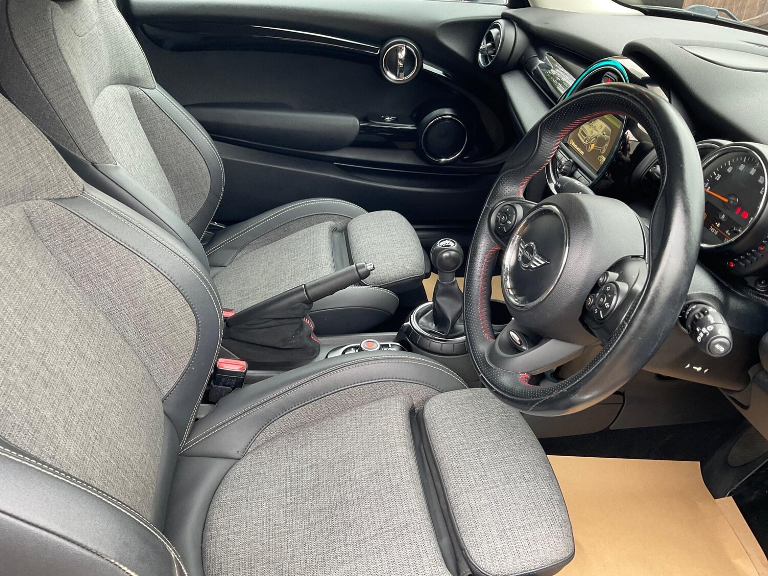 Used MINI Hatch 2015 for sale - 77524544: Photo 24