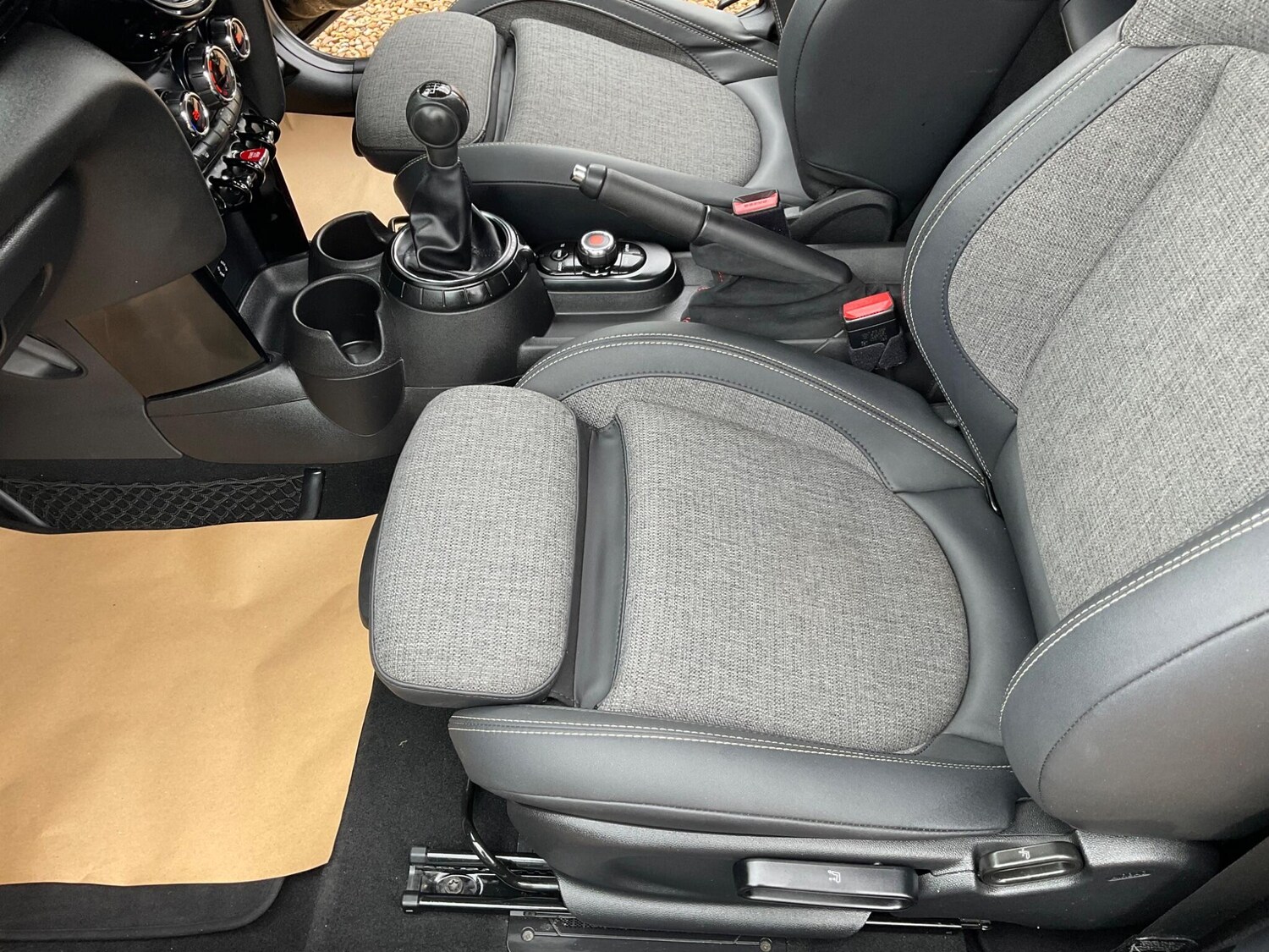 Used MINI Hatch 2015 for sale - 77524544: Photo 32