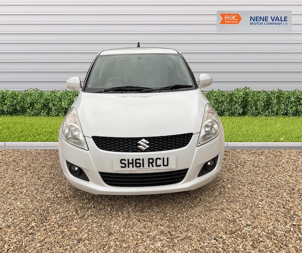Used Suzuki Swift 2011 for sale - 76259819: Photo 2