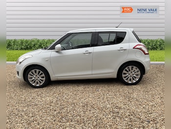 Used Suzuki Swift 2011 for sale - 76259819: Photo 4