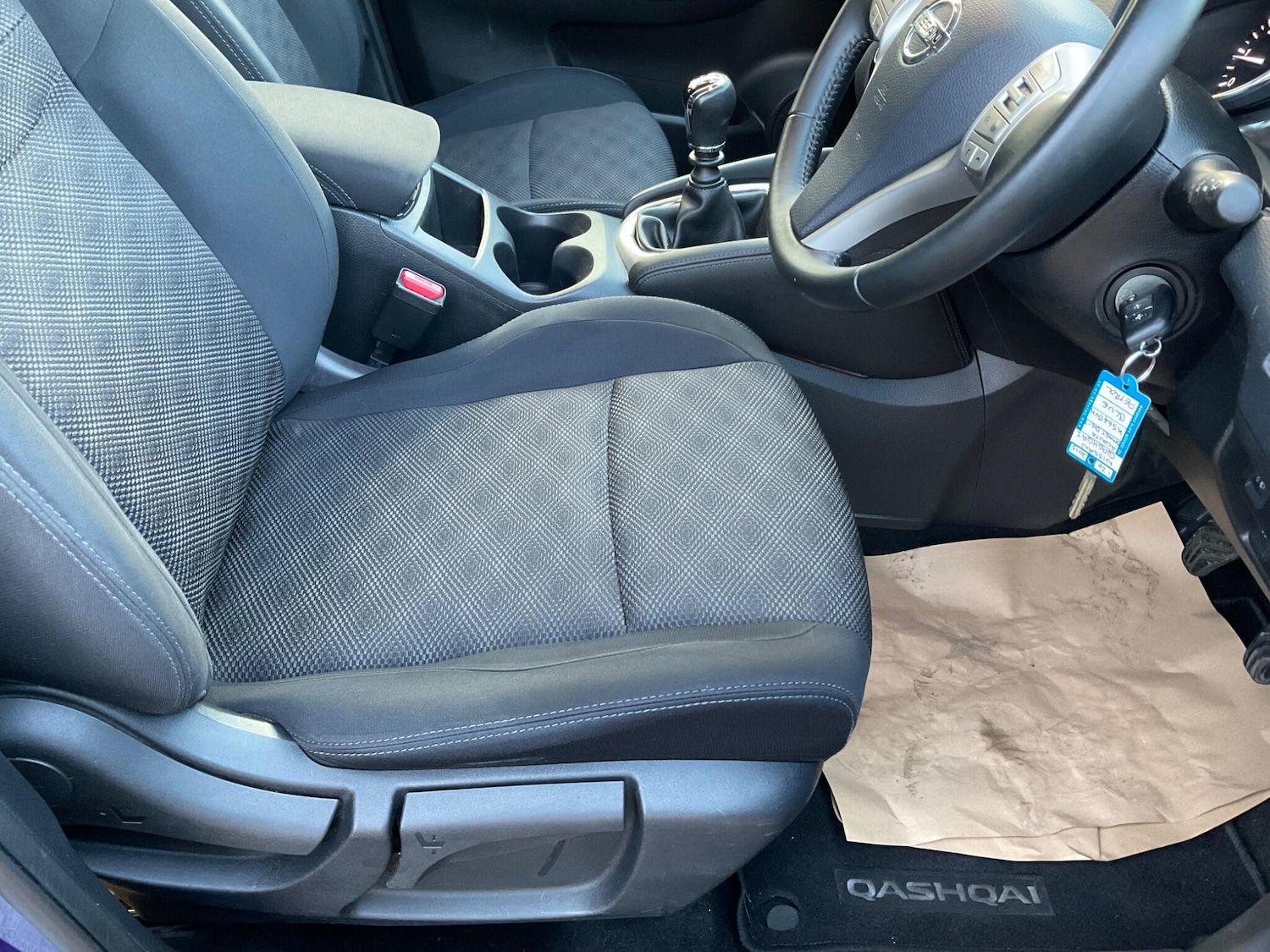 Used Nissan Qashqai 2015 for sale - 76666900: Photo 11