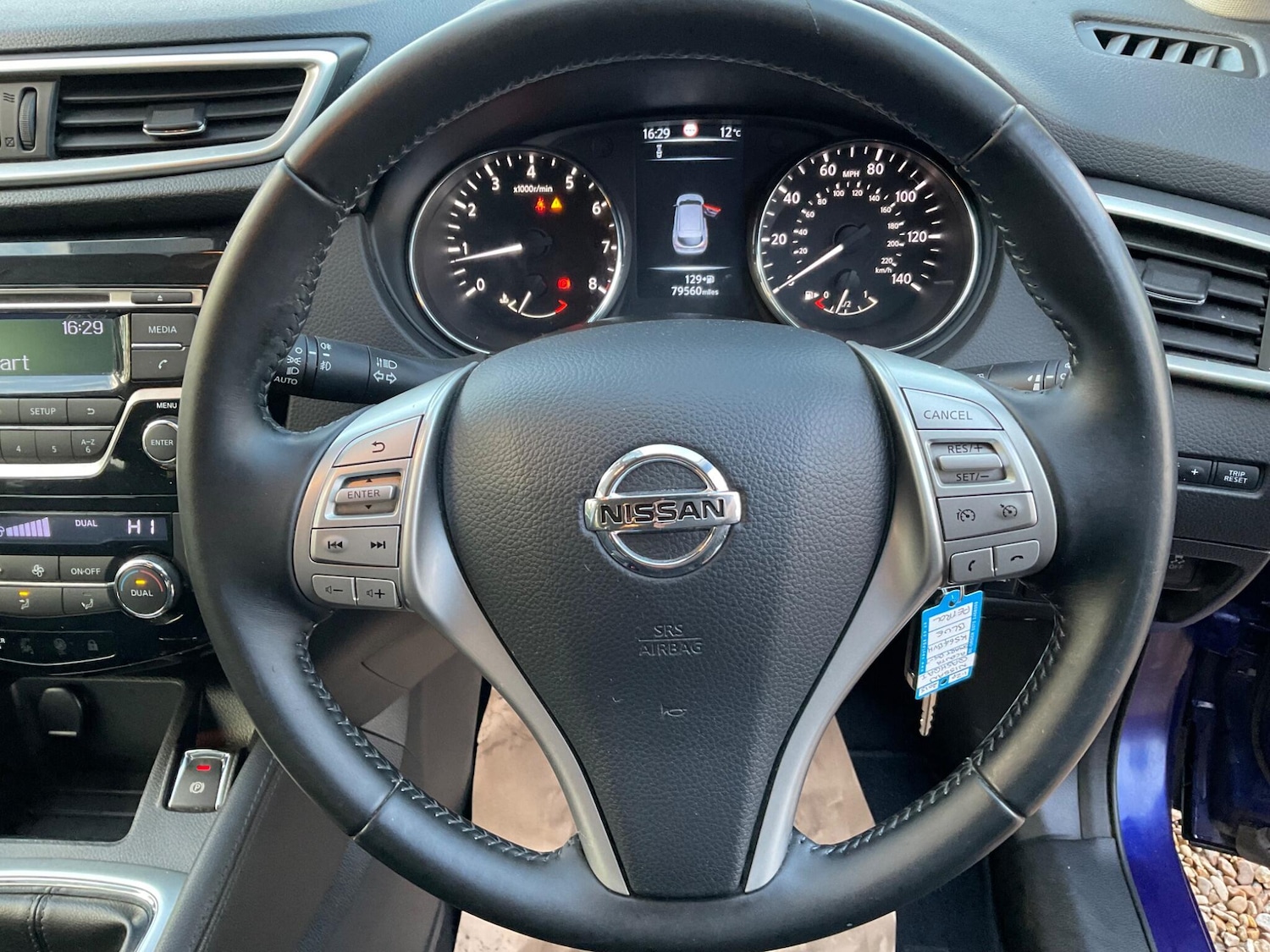 Used Nissan Qashqai 2015 for sale - 76666900: Photo 12