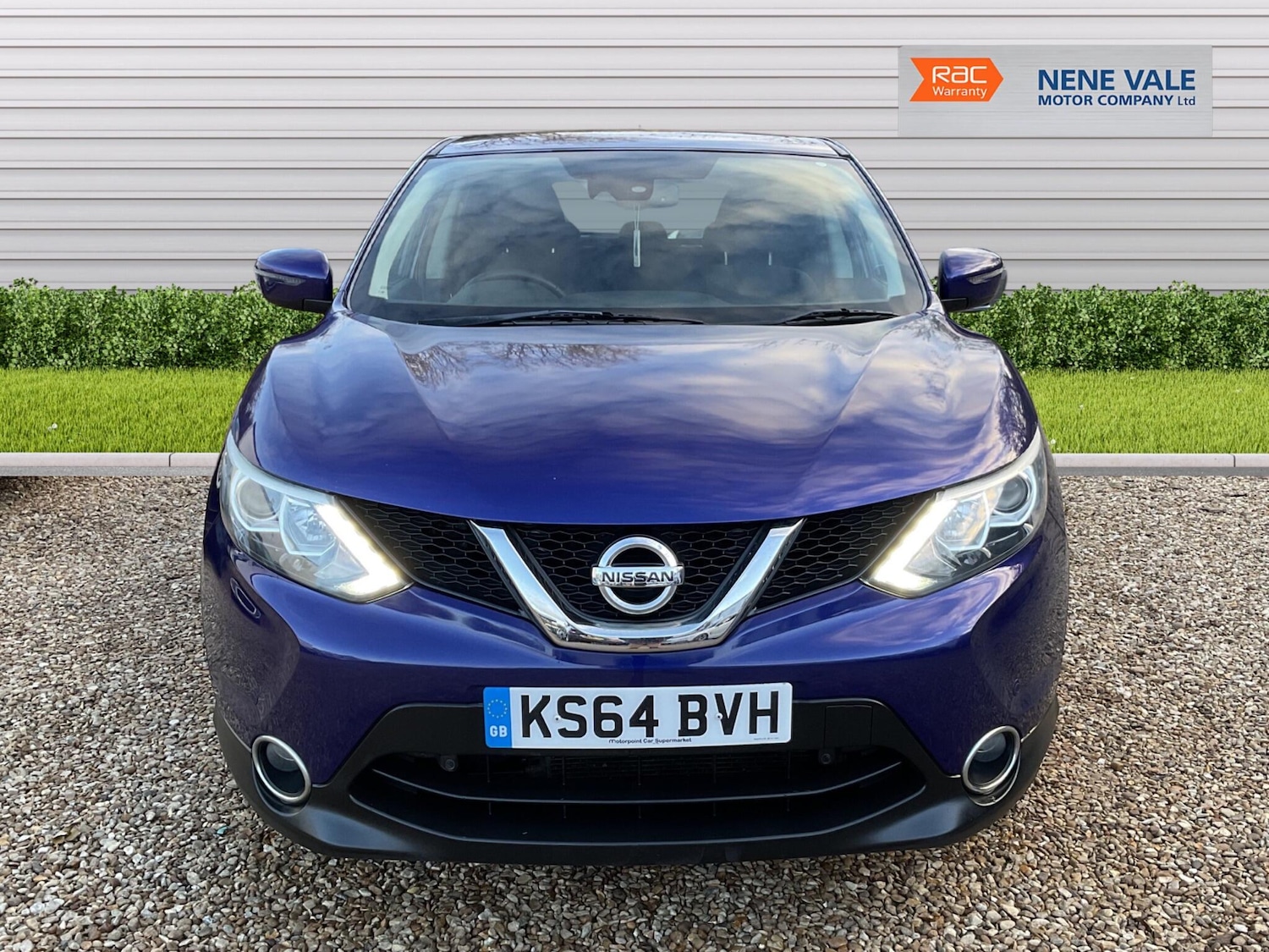 Used Nissan Qashqai 2015 for sale - 76666900: Photo 2