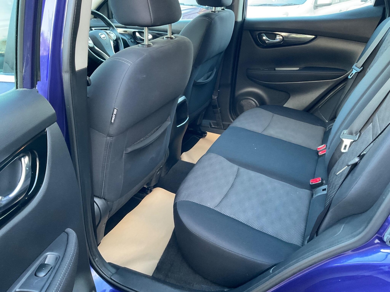 Used Nissan Qashqai 2015 for sale - 76666900: Photo 24