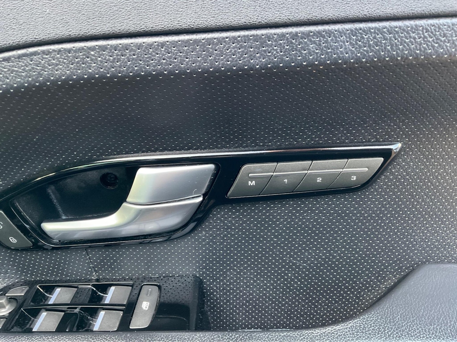 Used Land Rover Range Rover Evoque 2014 for sale - 77097947: Photo 10