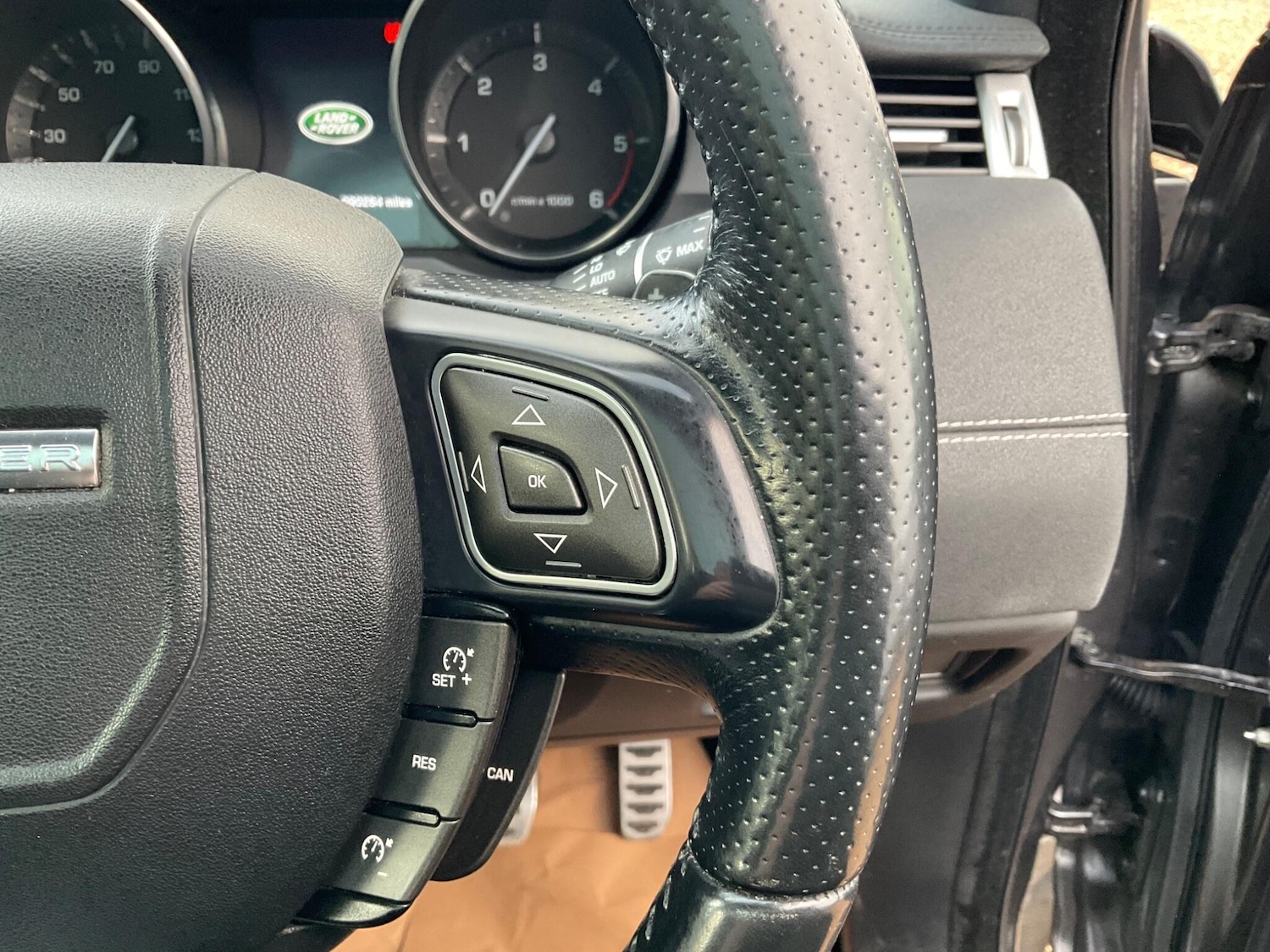 Used Land Rover Range Rover Evoque 2014 for sale - 77097947: Photo 18