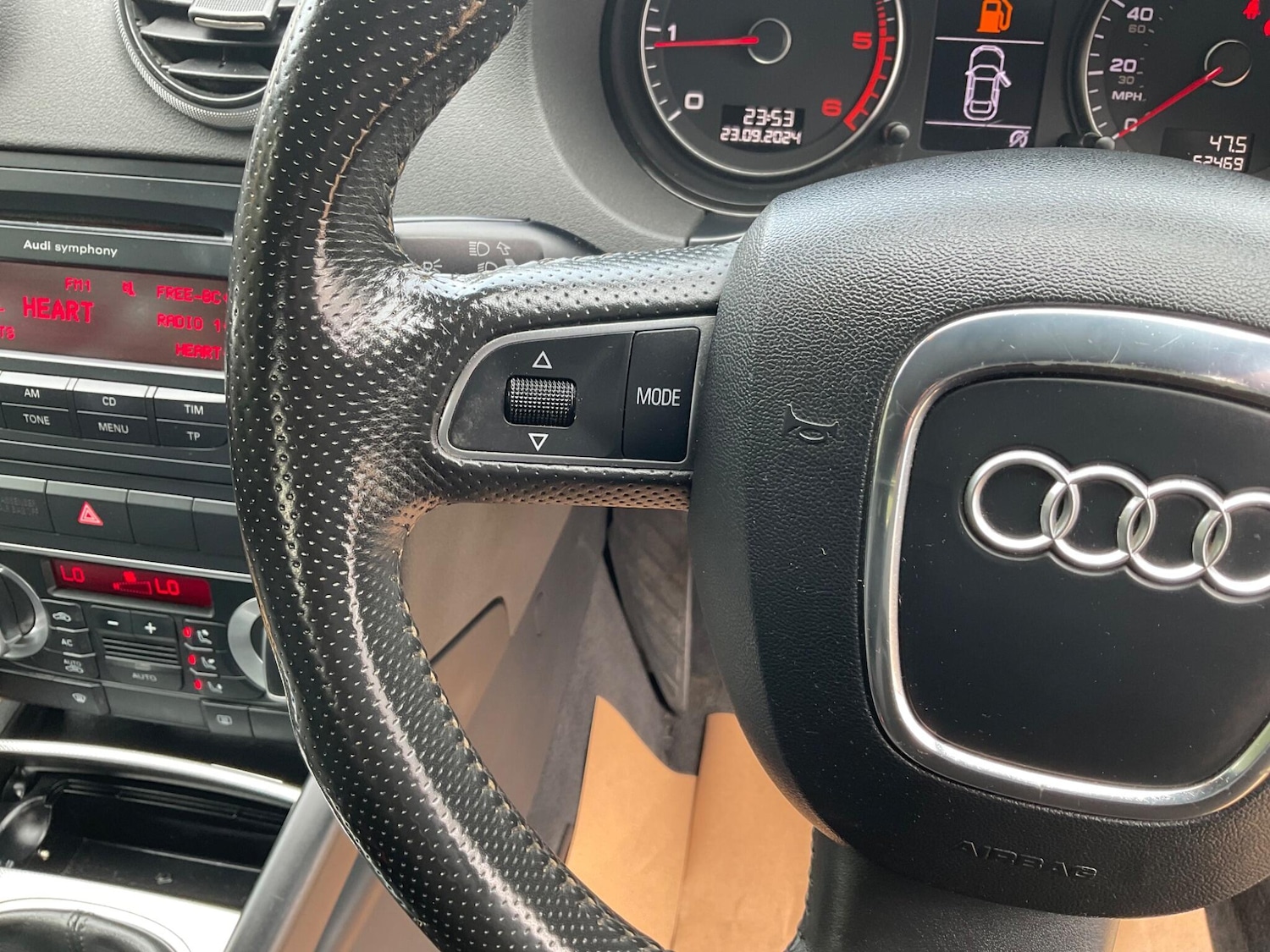 Used Audi A3 2010 for sale - 76886757: Photo 25