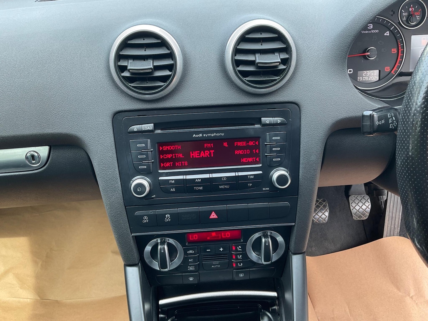 Used Audi A3 2010 for sale - 76886757: Photo 26