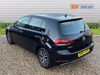 Used Volkswagen Golf 2018 for sale - 77017065: Photo
