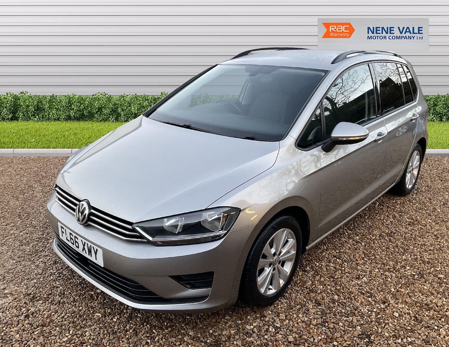 Used Volkswagen Golf SV 2016 for sale - 77016232: Photo 3