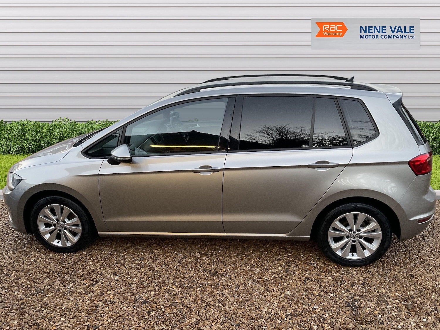 Used Volkswagen Golf SV 2016 for sale - 77016232: Photo 4