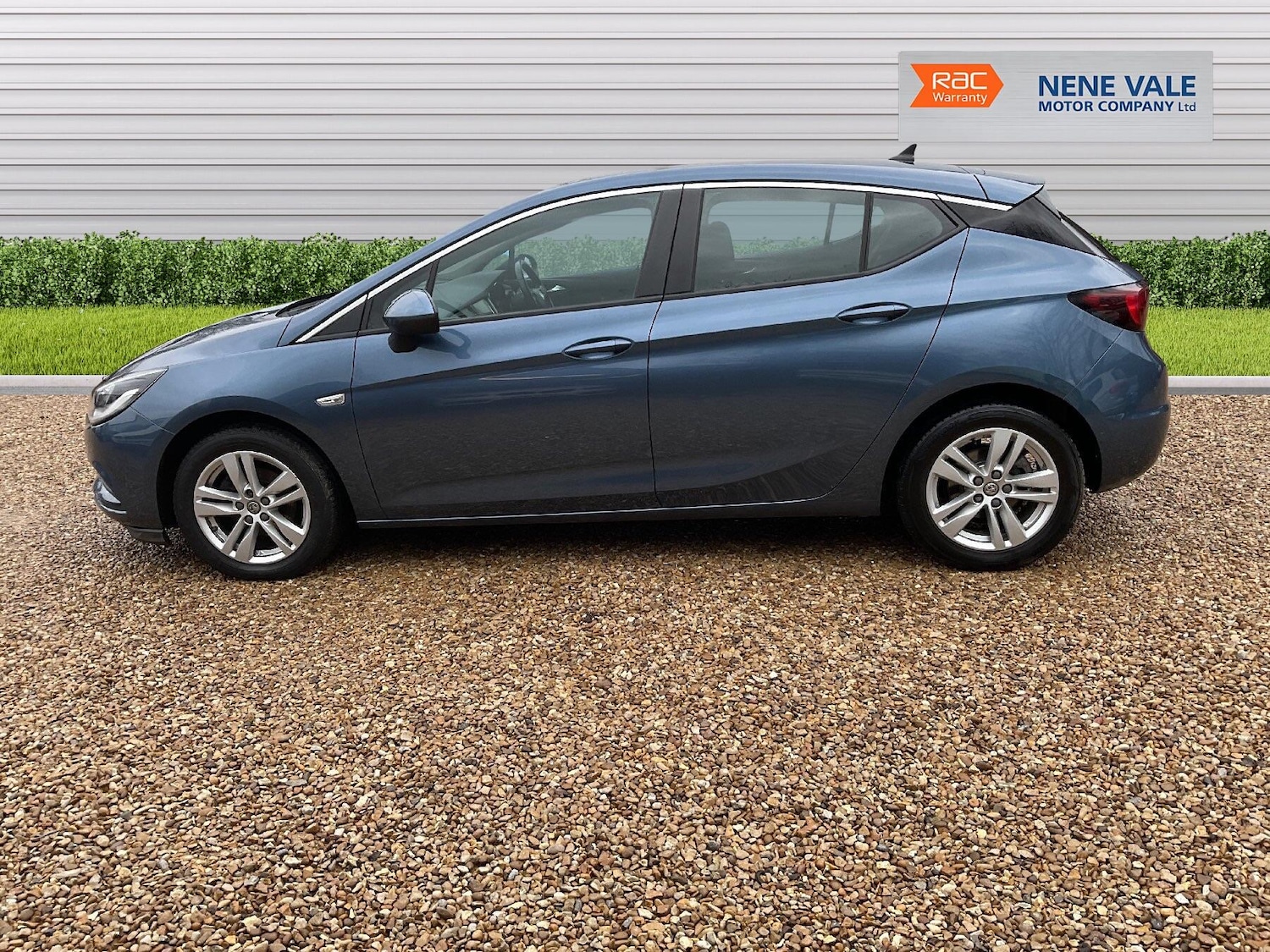 Used Vauxhall Astra 2016 for sale - 77155932: Photo 4