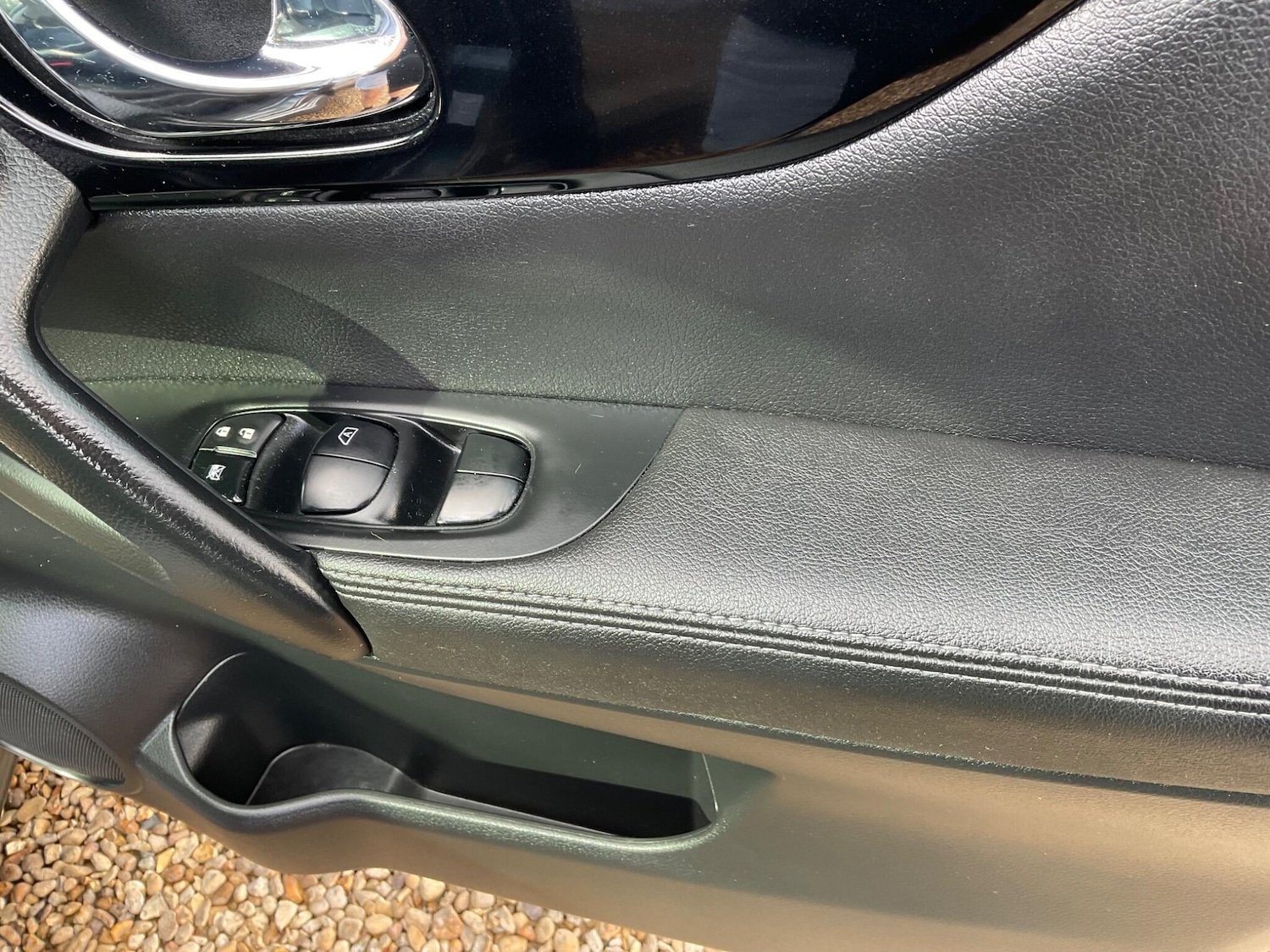 Used Nissan Qashqai 2015 for sale - 76887163: Photo 10