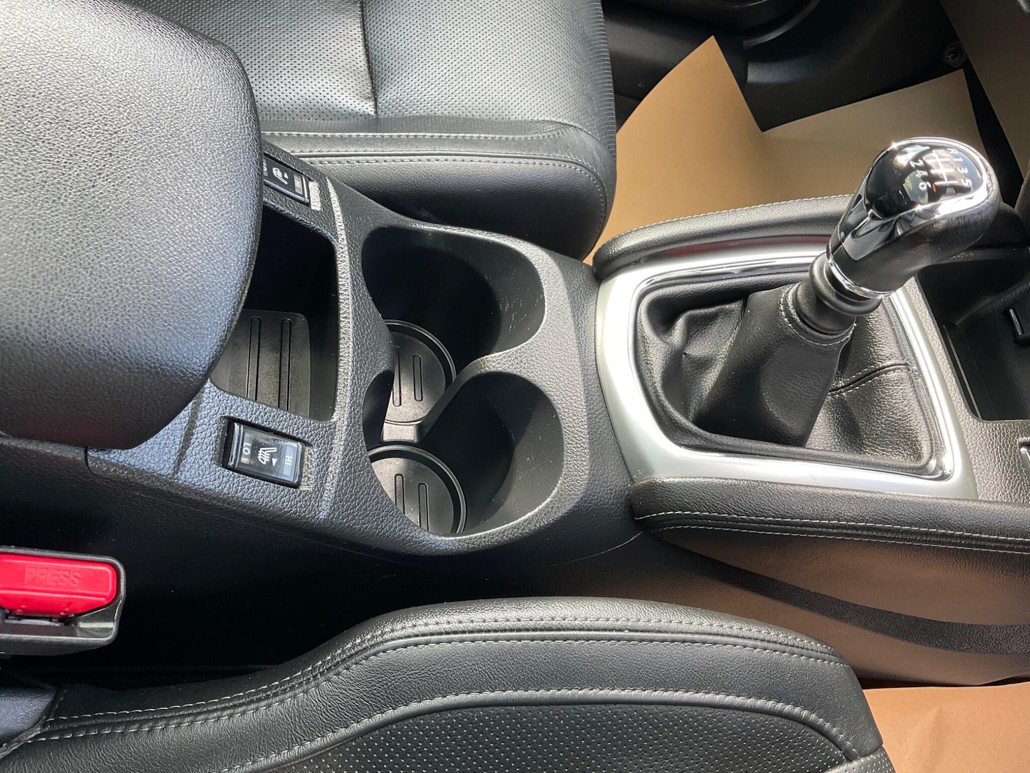 Used Nissan Qashqai 2015 for sale - 76887163: Photo 18