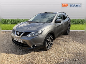 Used Nissan Qashqai 2015 for sale - 76887163: Photo
