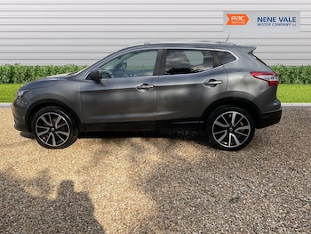 Used Nissan Qashqai 2015 for sale - 76887163: Photo