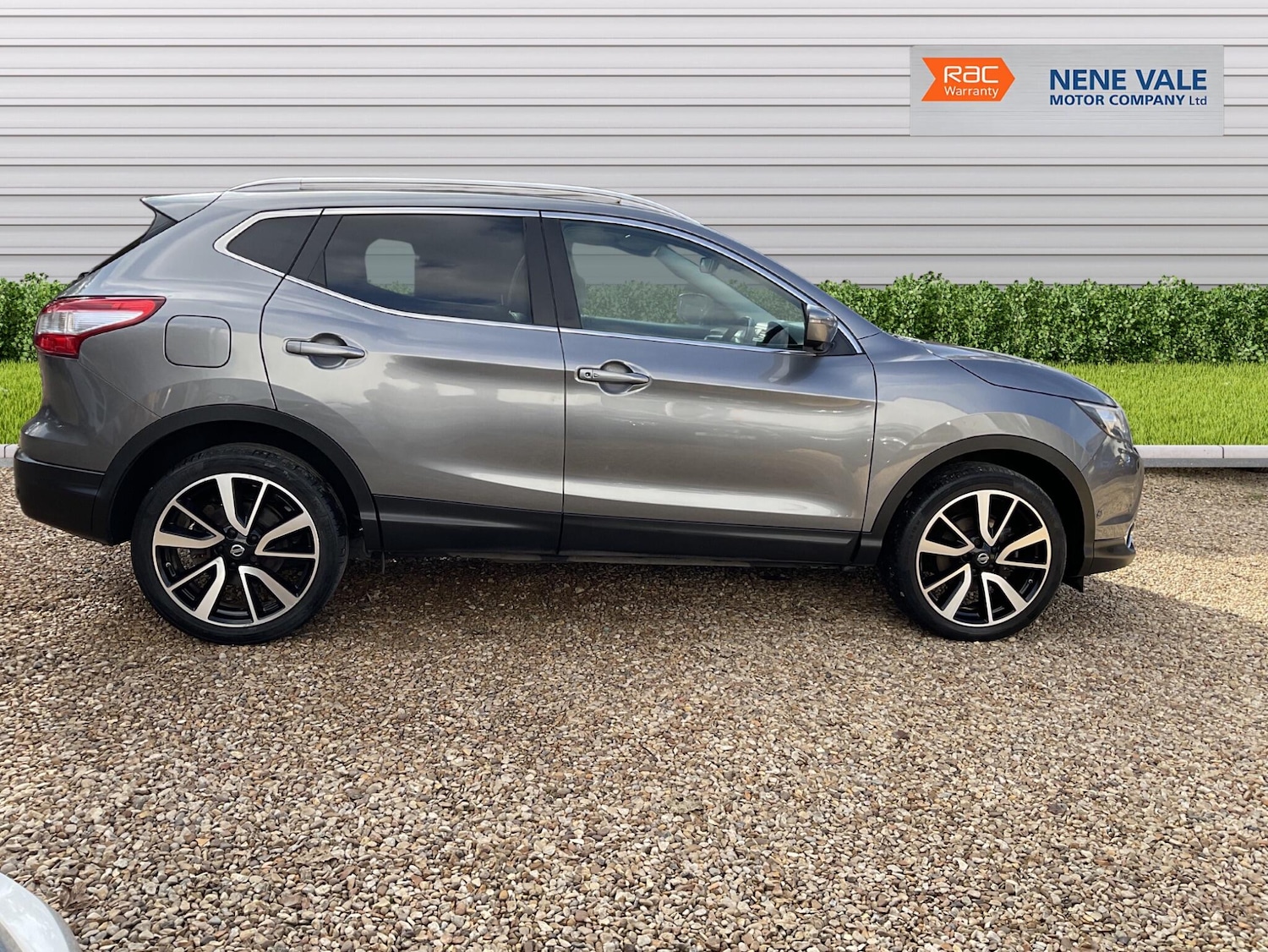 Used Nissan Qashqai 2015 for sale - 76887163: Photo 8