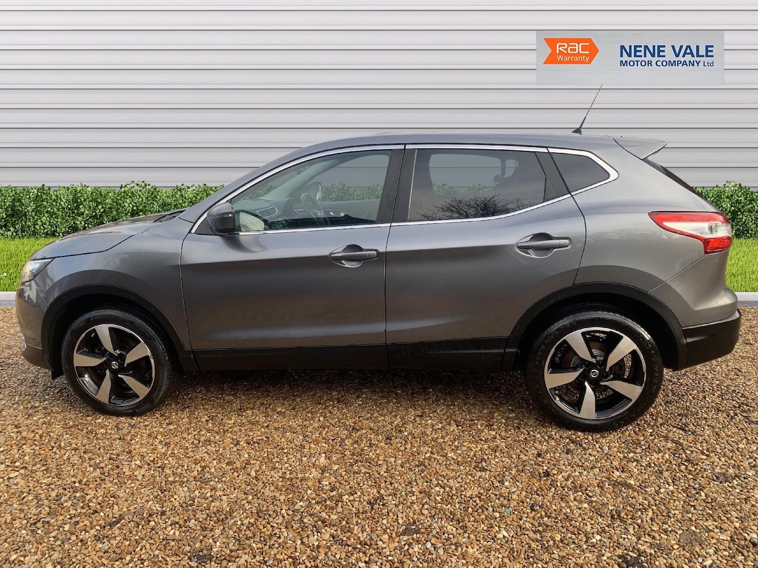 Used Nissan Qashqai 2016 for sale - 76886282: Photo 4