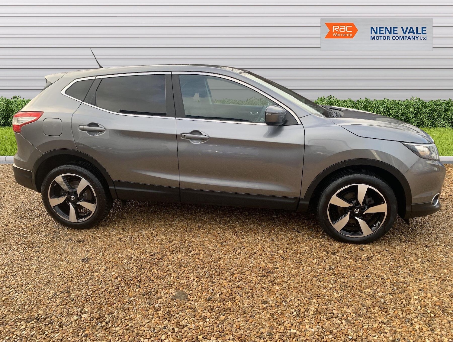 Used Nissan Qashqai 2016 for sale - 76886282: Photo 8