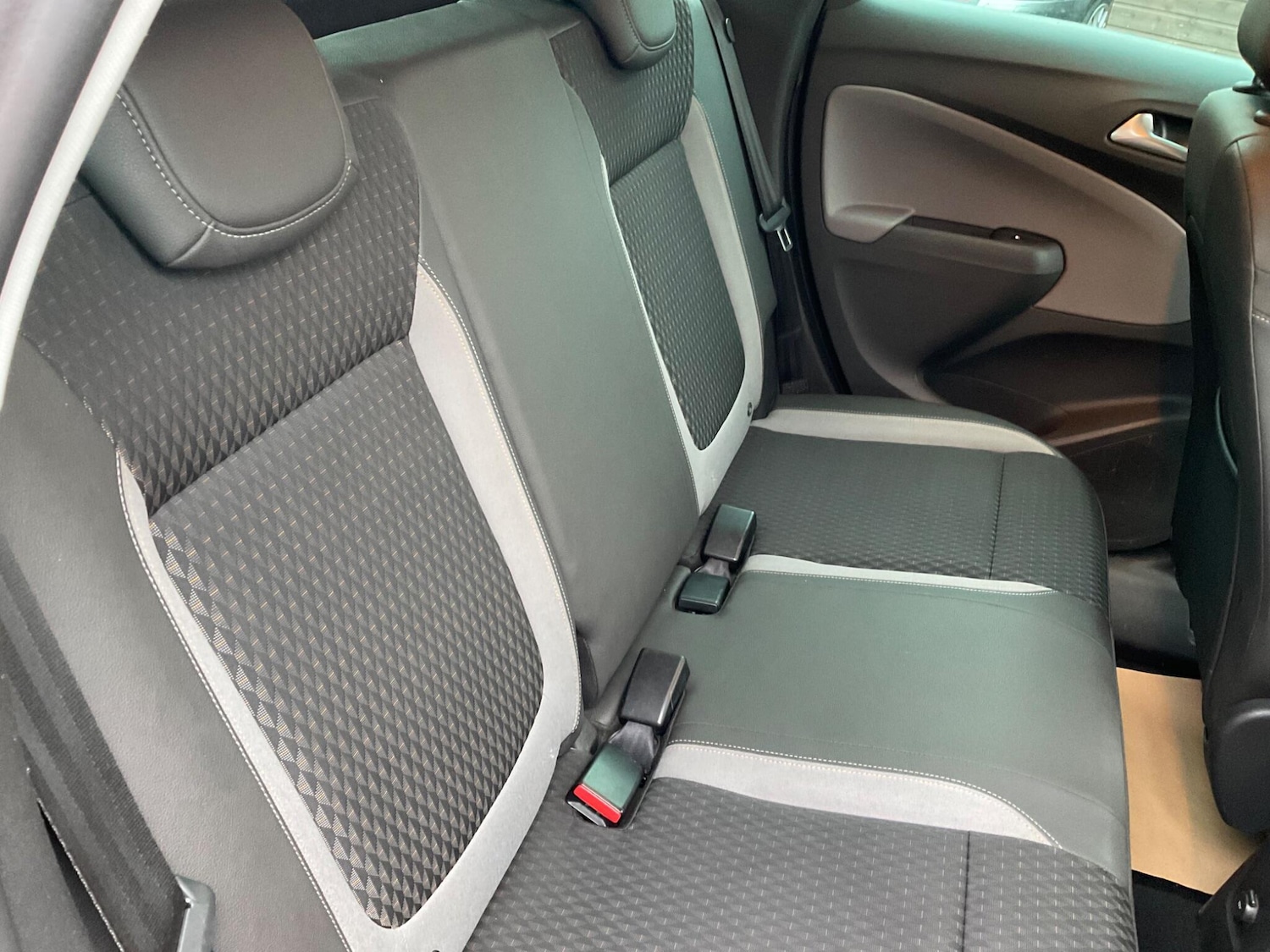 Used Vauxhall Crossland X 2018 for sale - 77016002: Photo 27