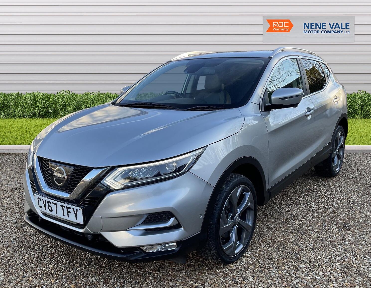 Used Nissan Qashqai 2017 for sale - 76716867: Photo 3