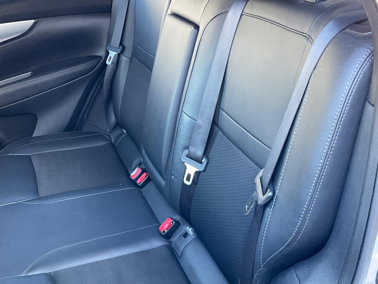 Used Nissan Qashqai 2017 for sale - 76716867: Photo 37