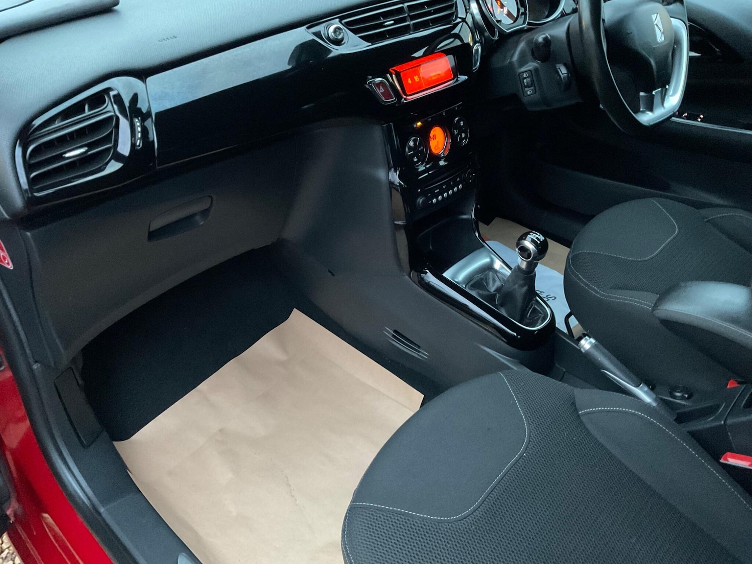 Used Citroen DS3 2013 for sale - 77203687: Photo 21