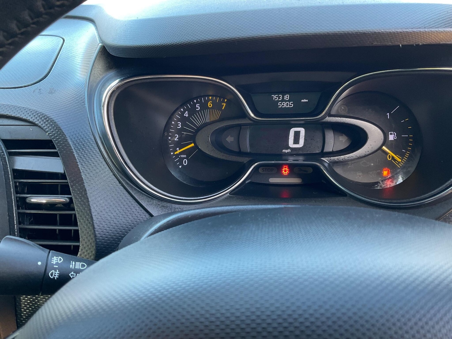 Used Renault Captur 2014 for sale - 76521937: Photo 21