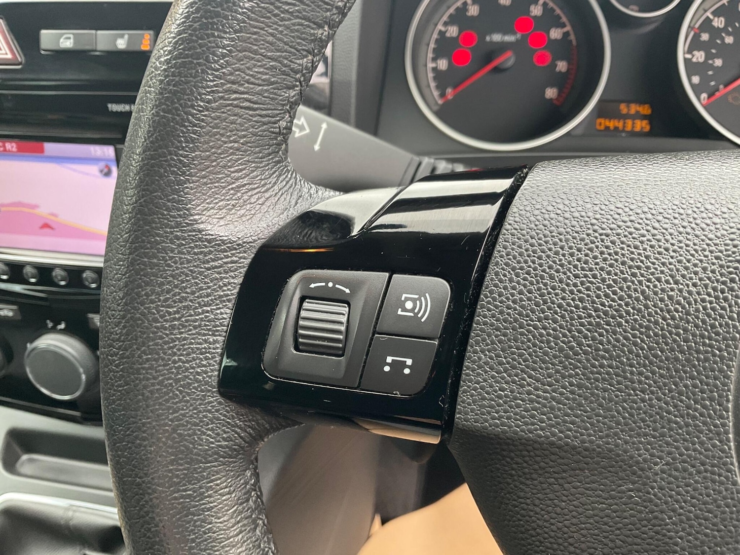 Used Vauxhall Zafira 2013 for sale - 77993141: Photo 16