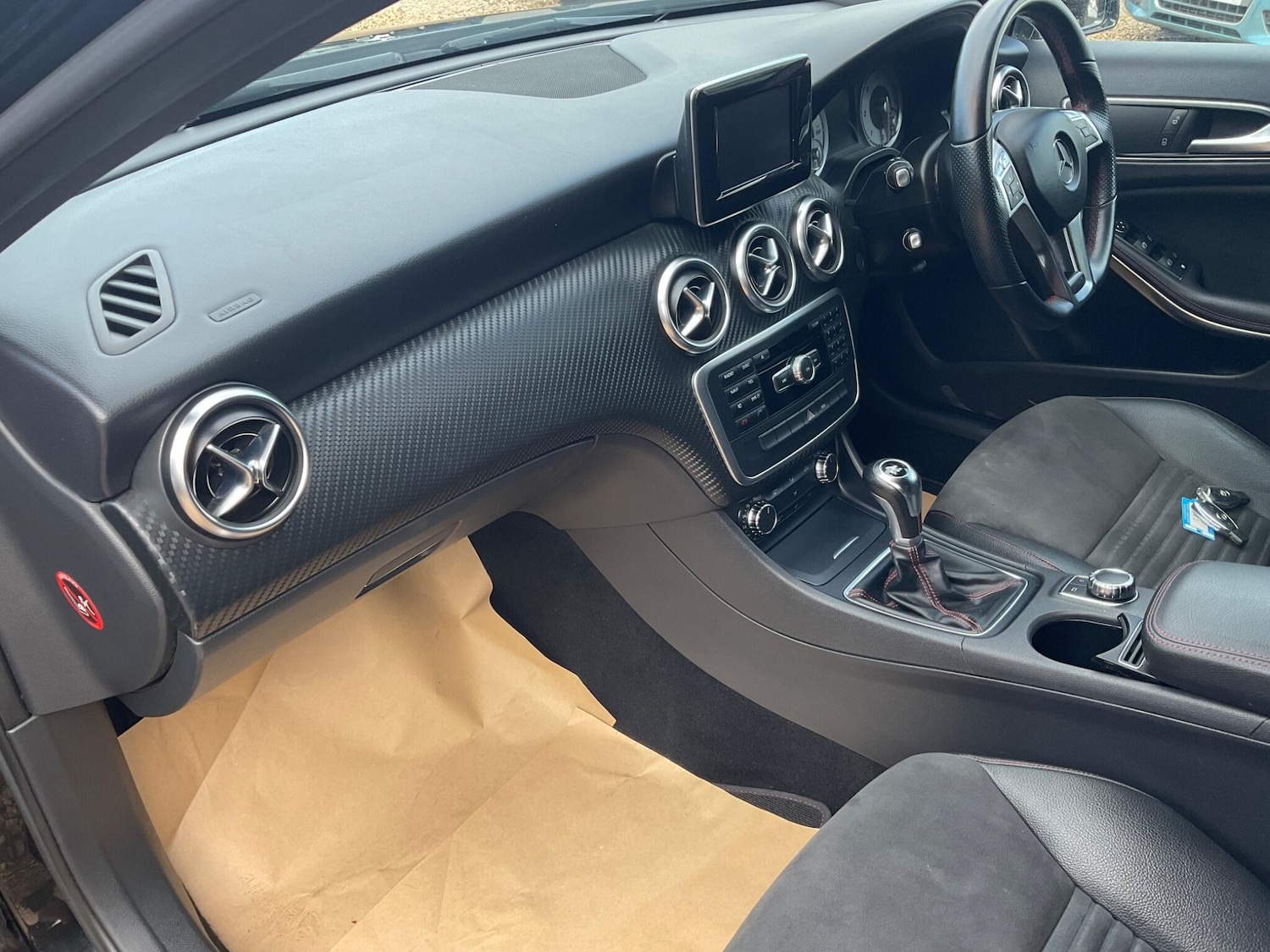 Used Mercedes-Benz A-Class 2014 for sale - 76886269: Photo 10