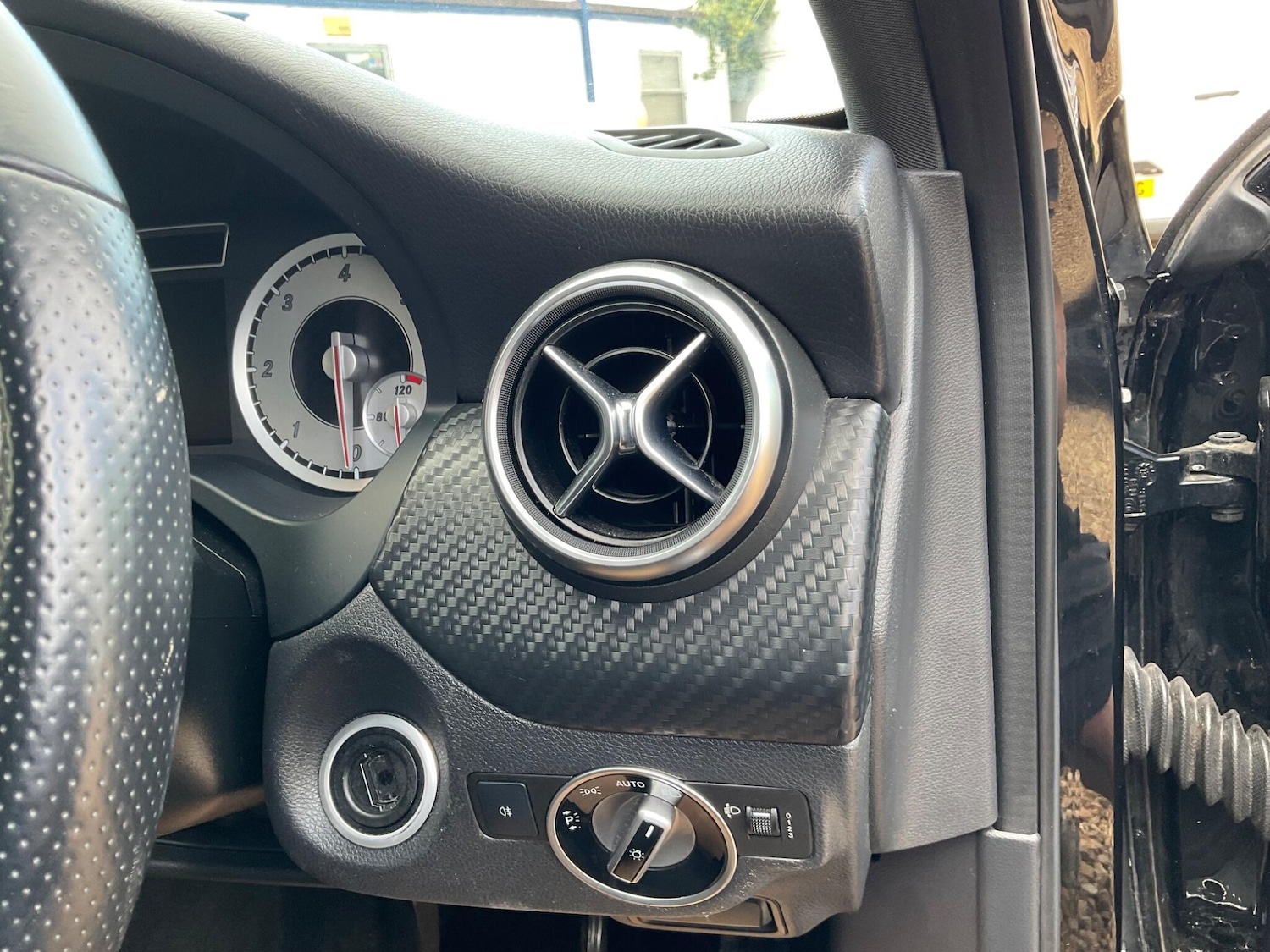 Used Mercedes-Benz A-Class 2014 for sale - 76886269: Photo 19