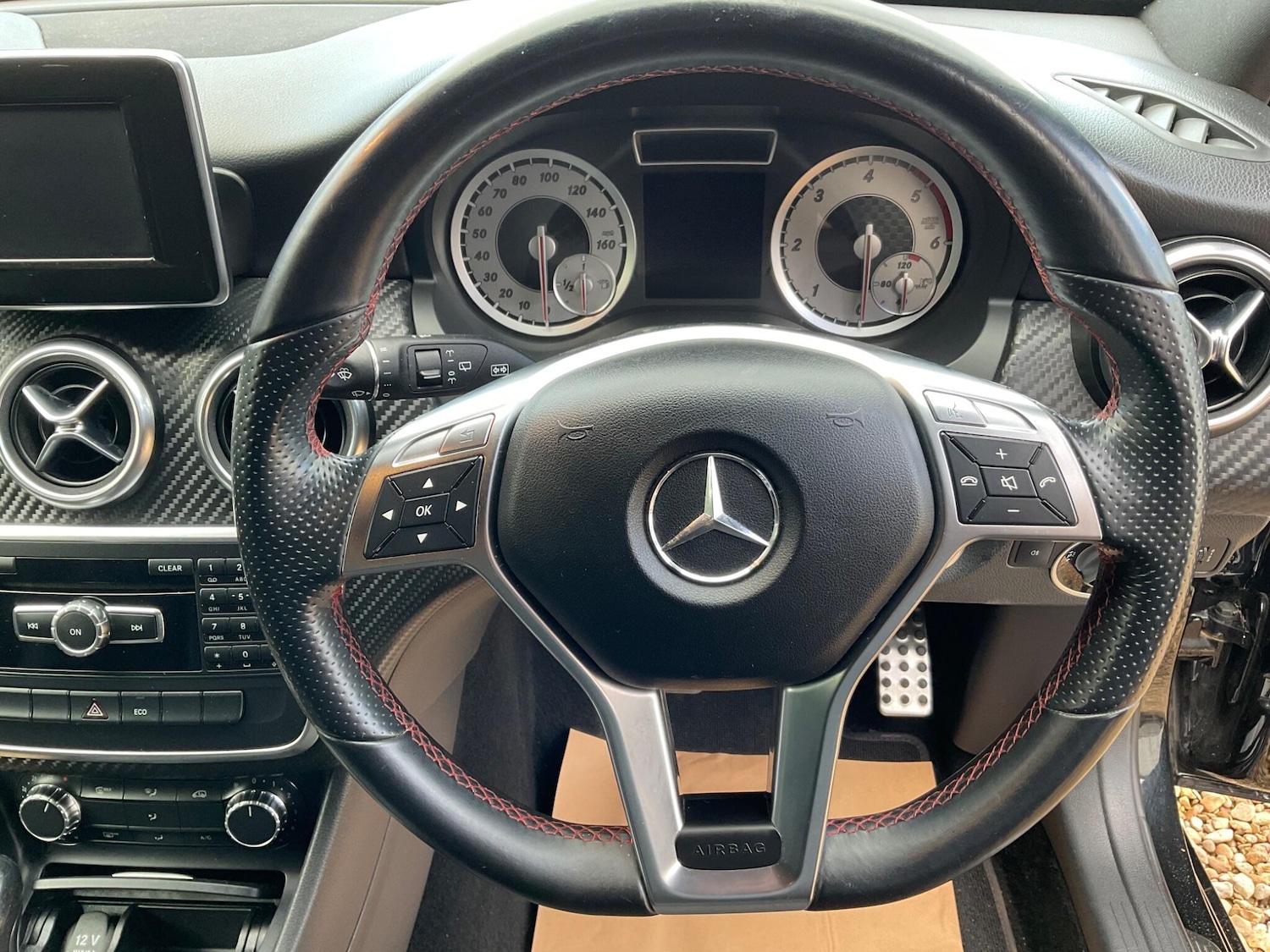 Used Mercedes-Benz A-Class 2014 for sale - 76886269: Photo 33