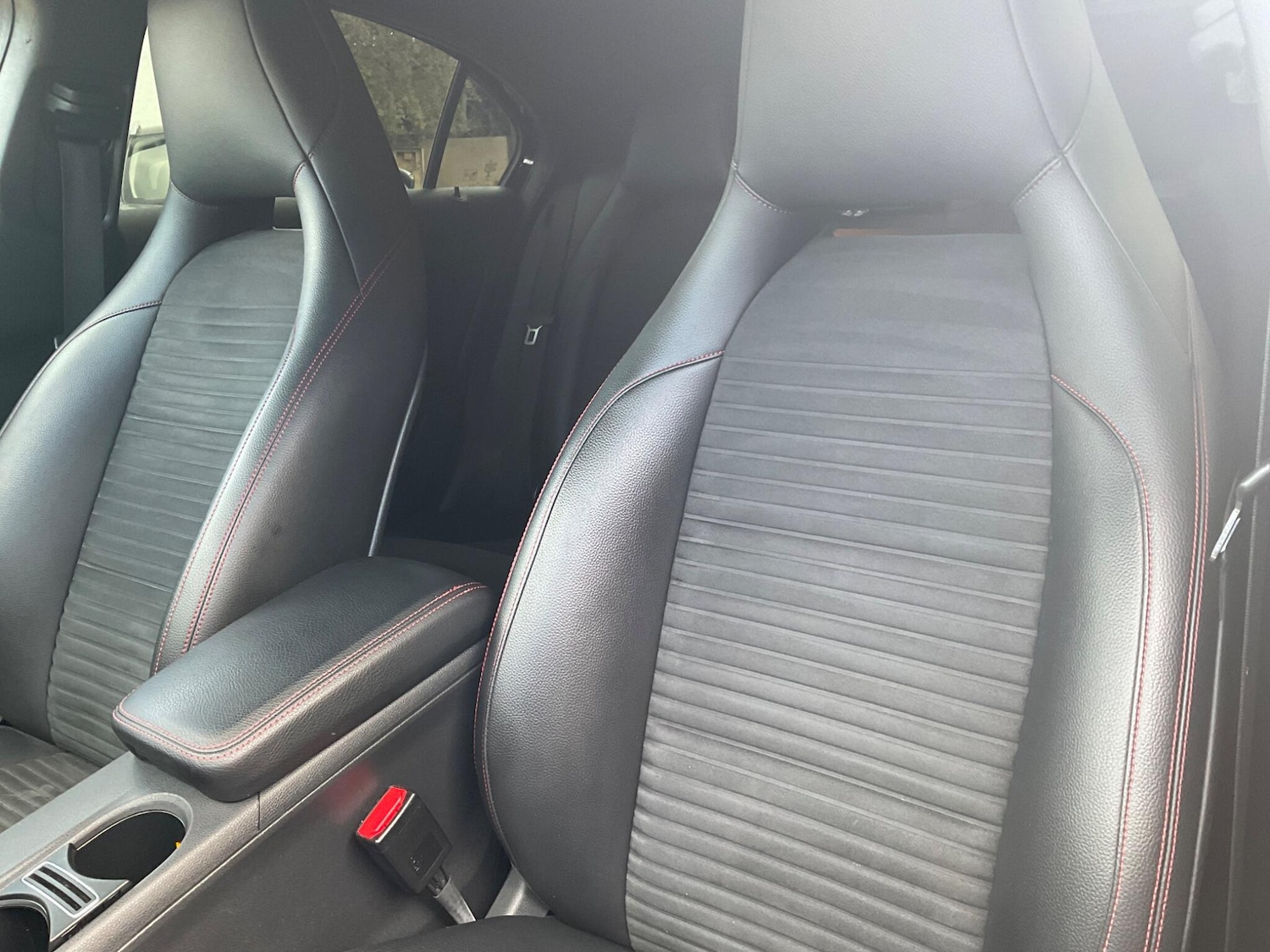 Used Mercedes-Benz A-Class 2014 for sale - 76886269: Photo 38